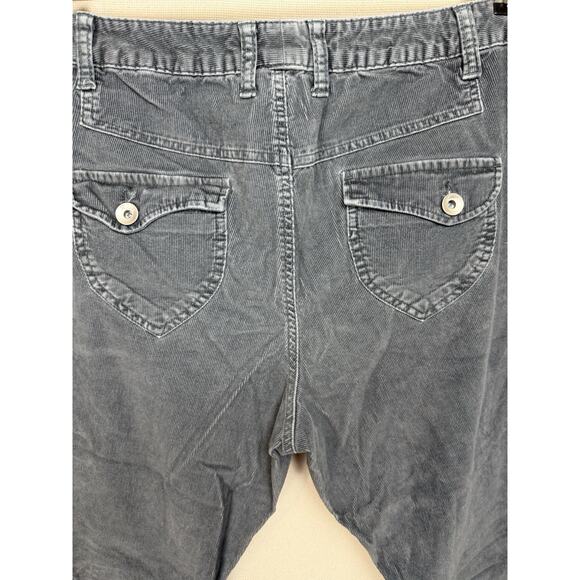 TORRID Women's Gray Corduroy Capris Sz 14 Preppy Classic Casual - Picture 14 of 14